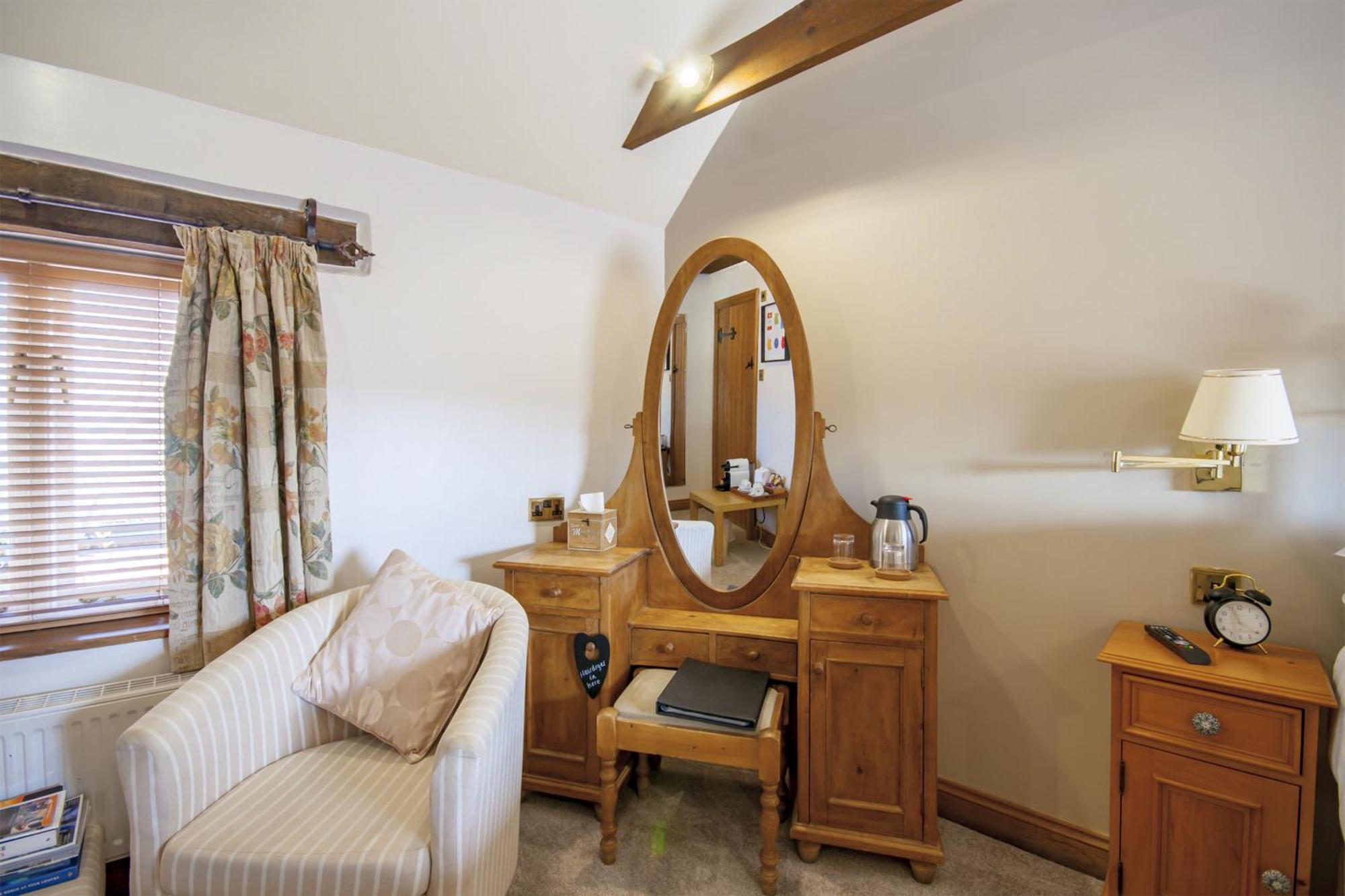 Sebastians Hotel Oswestry Room photo