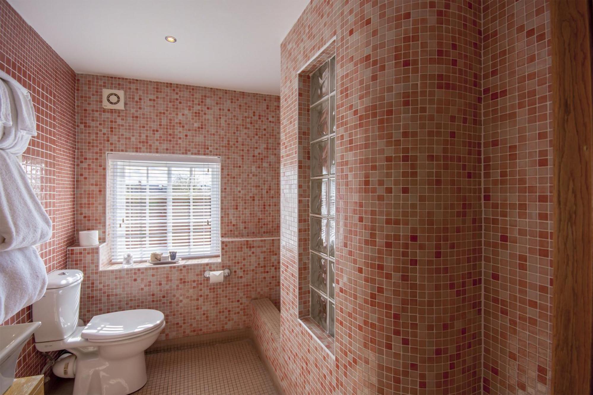 Sebastians Hotel Oswestry Room photo